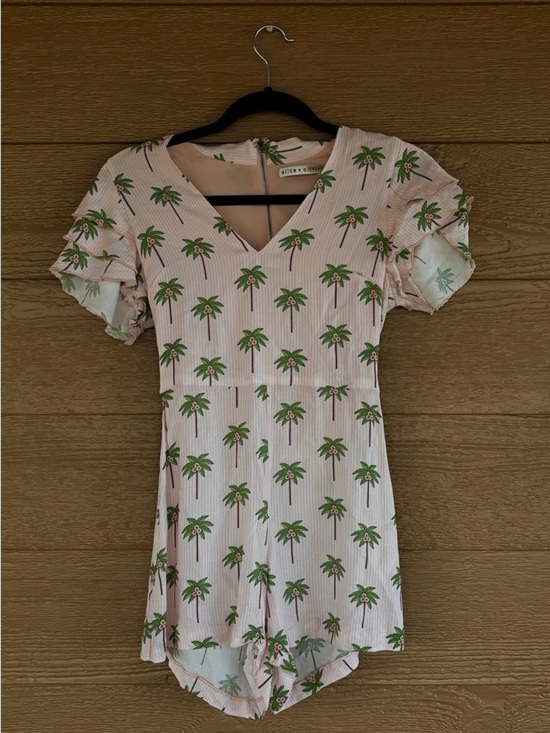Alice + Olivia Pants - Alice+Olivia Pink PalmTree Romper with Ruffled Shoulders -Sz 2 (see description)